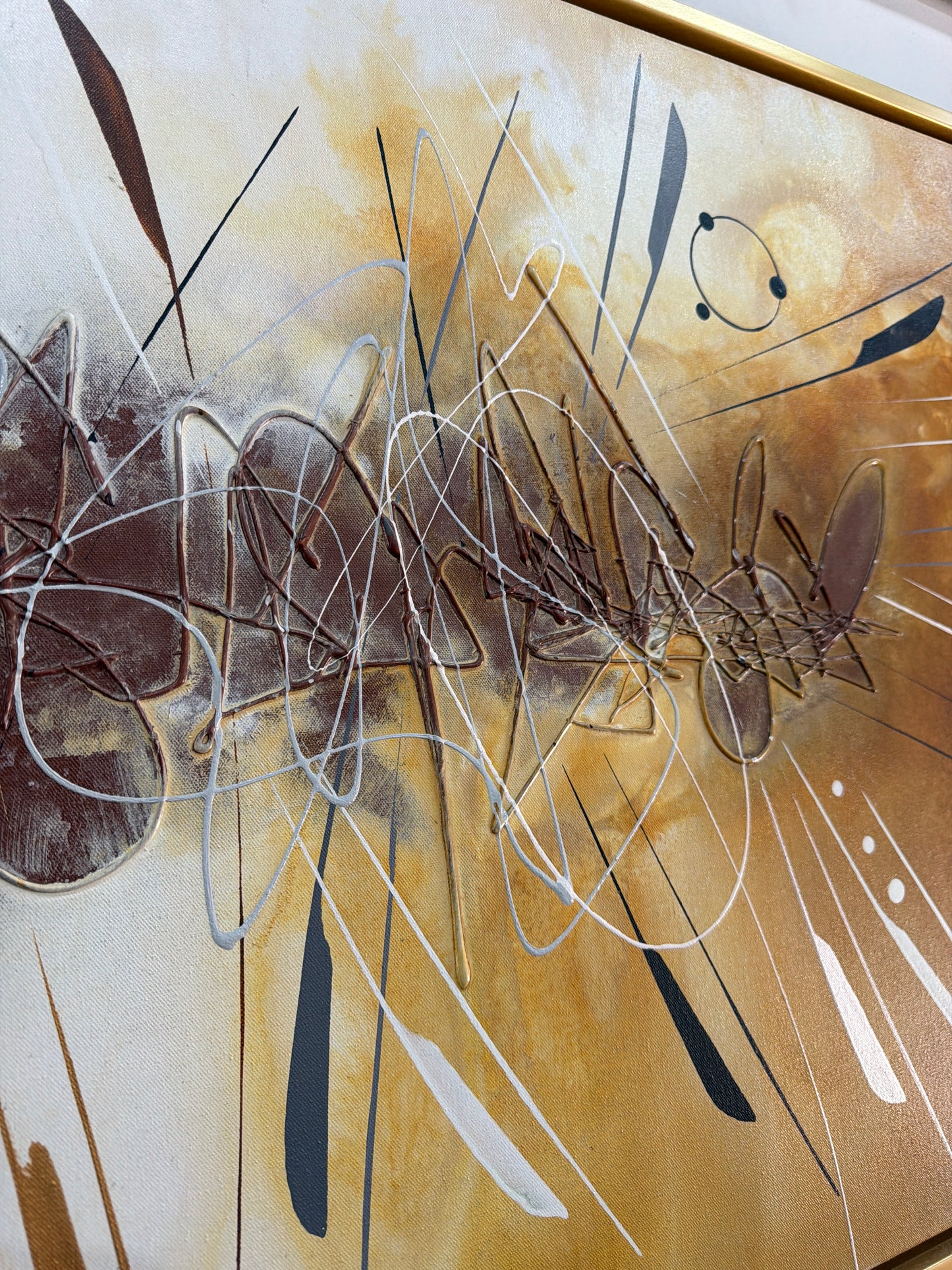 Pintura abstracta en fondo gris y amarillo (70x150cm)