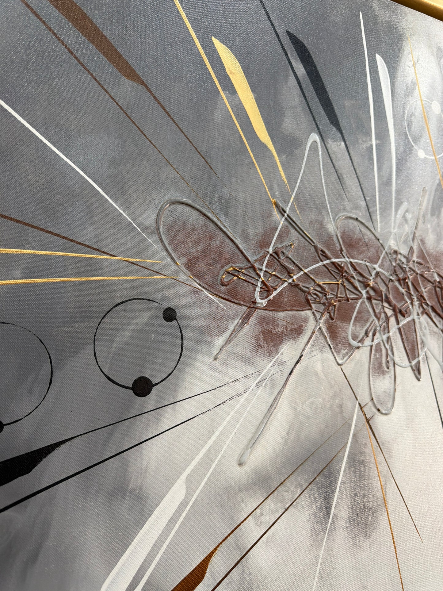 Pintura abstracta en fondo gris y amarillo (70x150cm)