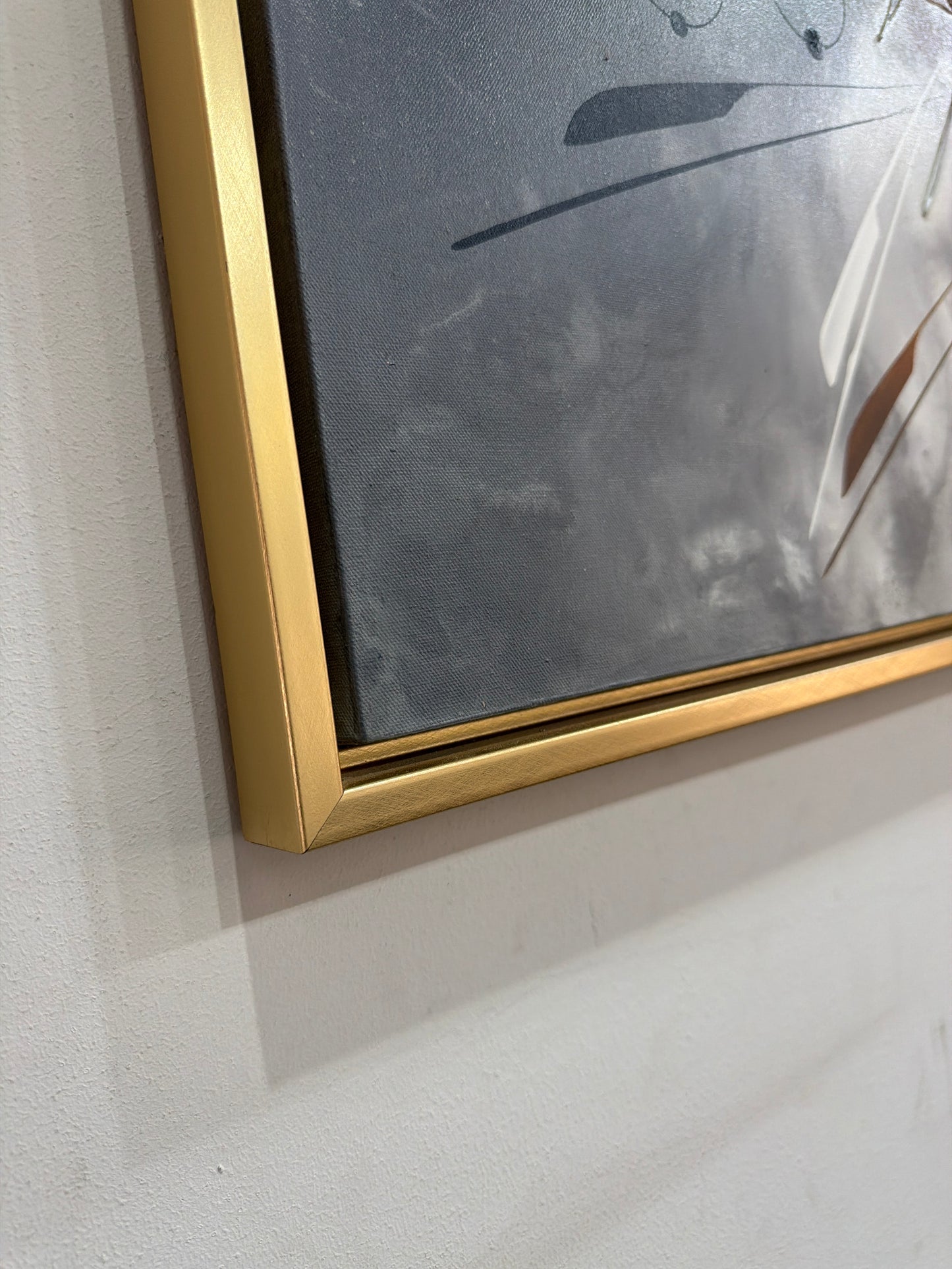 Pintura abstracta en fondo gris y amarillo (70x150cm)