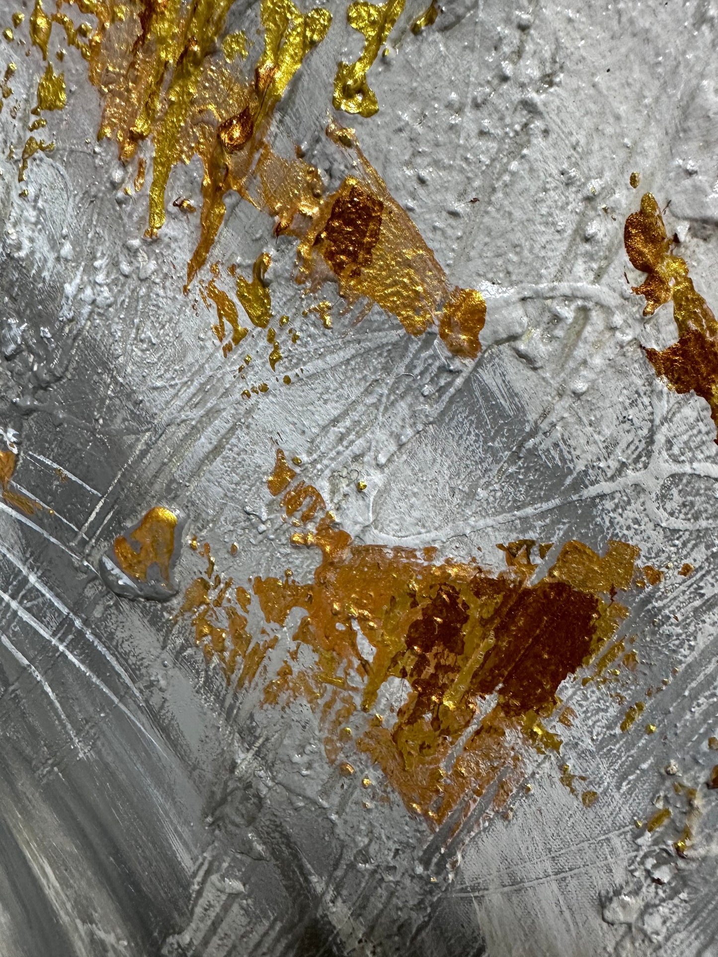 Obra leon blanco (140x100cm)